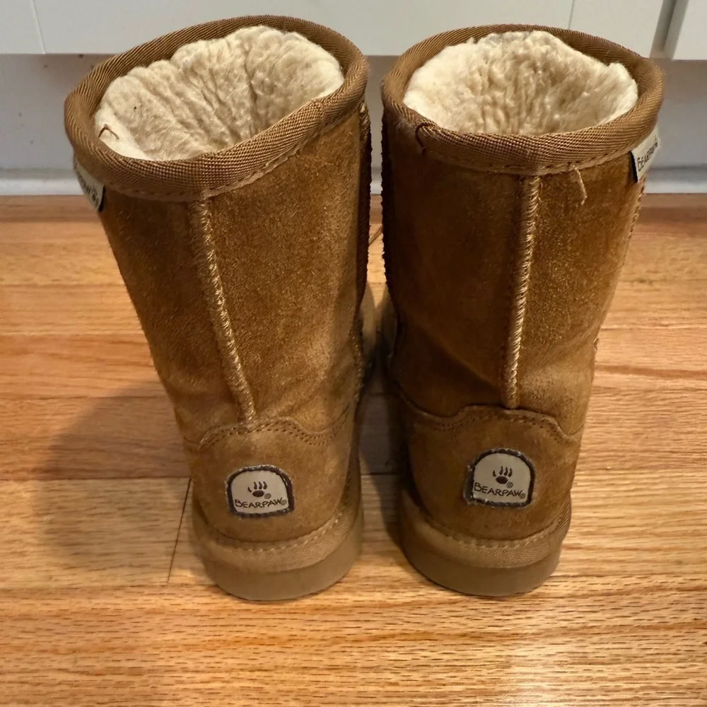 Bearpaw Little Kids 1 Fuzzy Sherpa Lined Tall Boot GUC Tan/Carmel Winter Warm